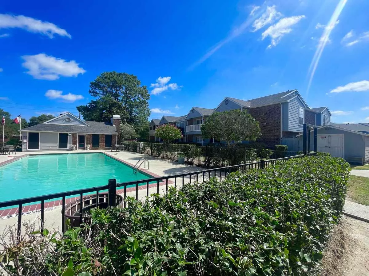 1515 Rudel Rd Tomball, TX 77375 photo 2