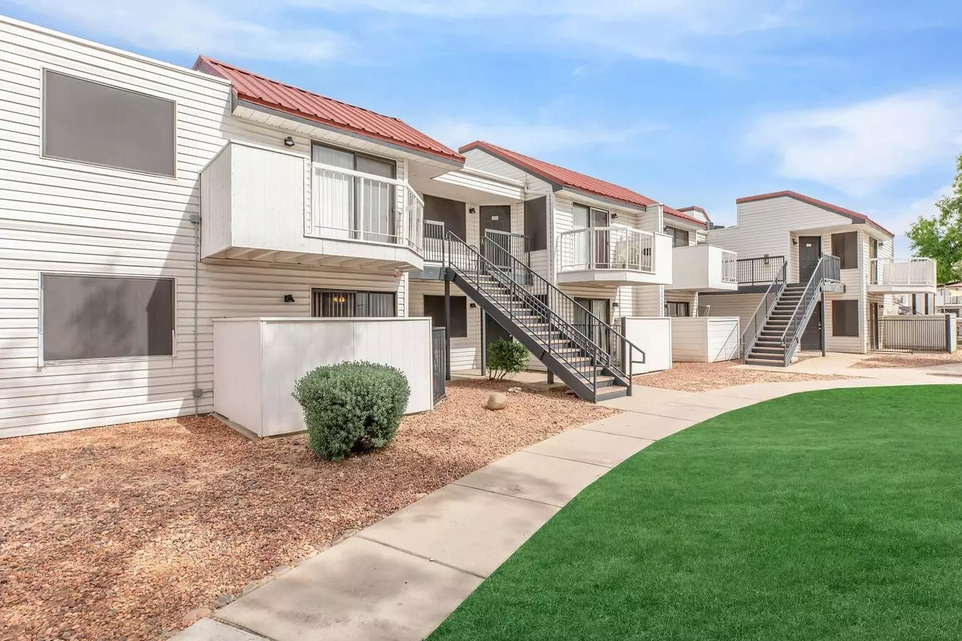 Metro Tucson Apartments photo 4