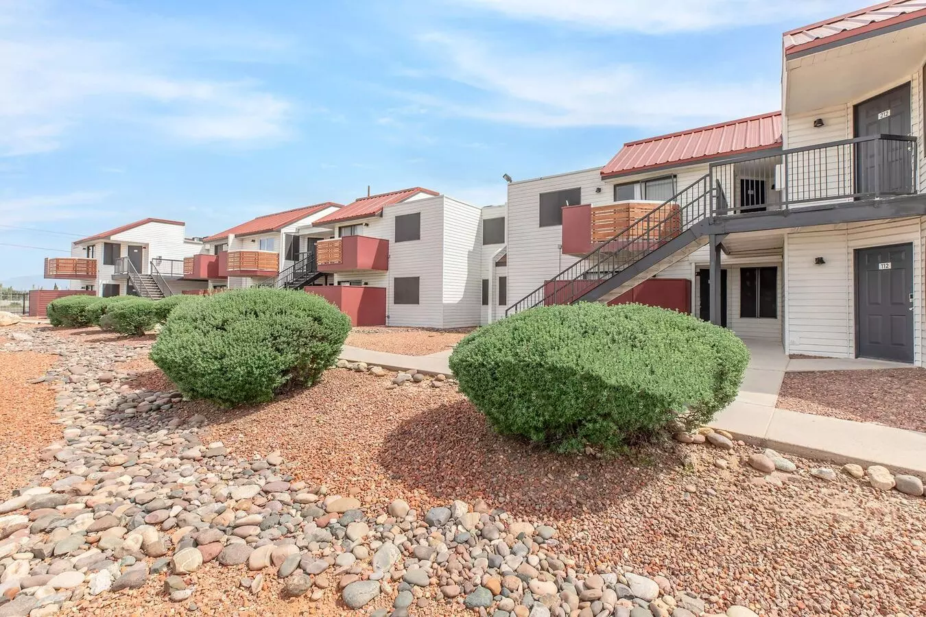 Metro Tucson Apartments photo 3