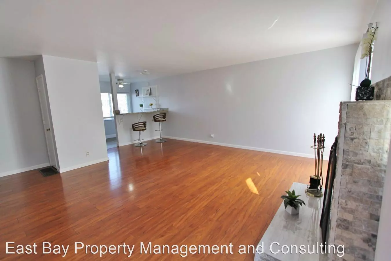 33022 Palmetto Dr. photo 4