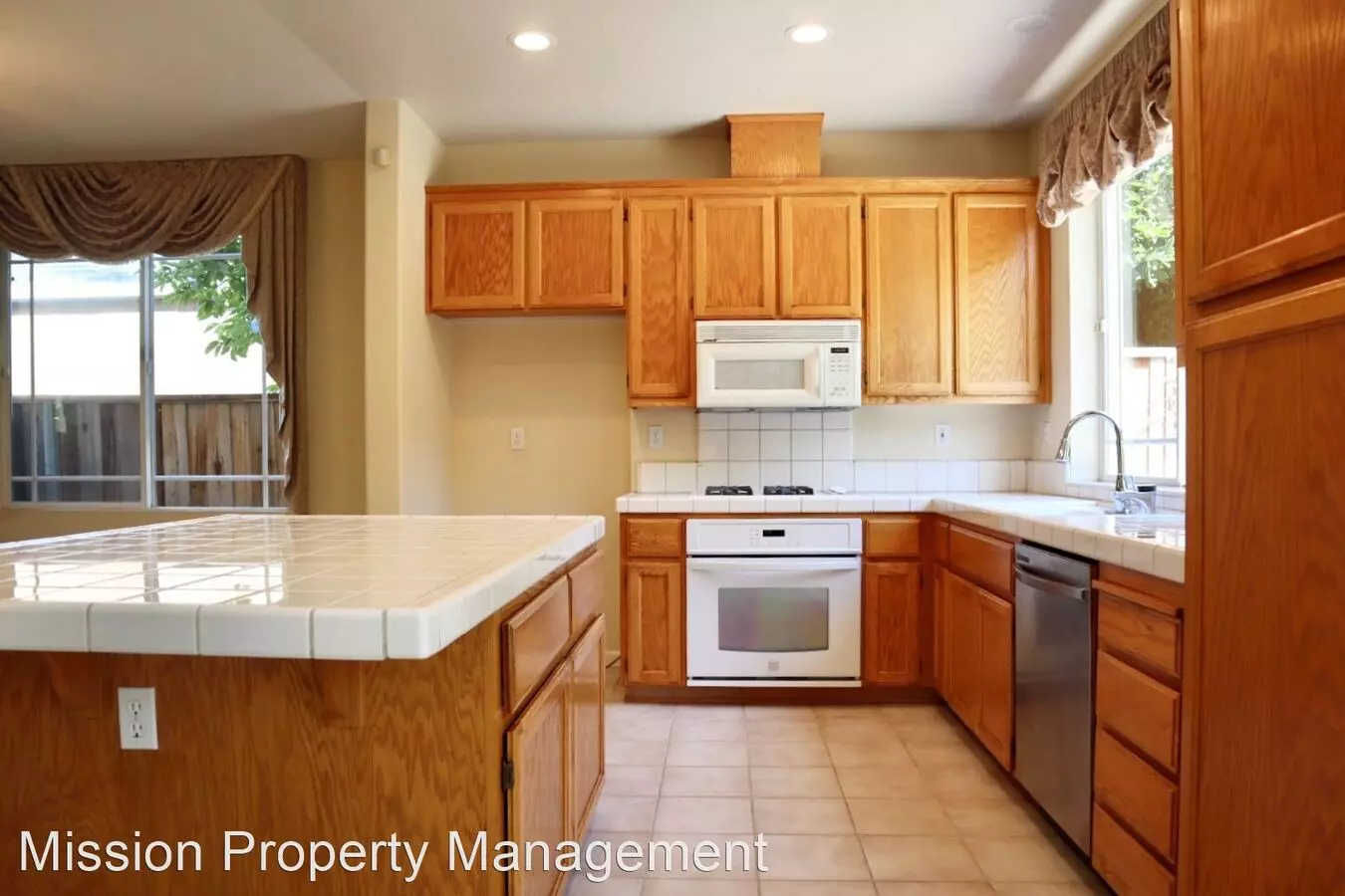 34501 Windflower Lane, Union City, CA 94587 photo 5