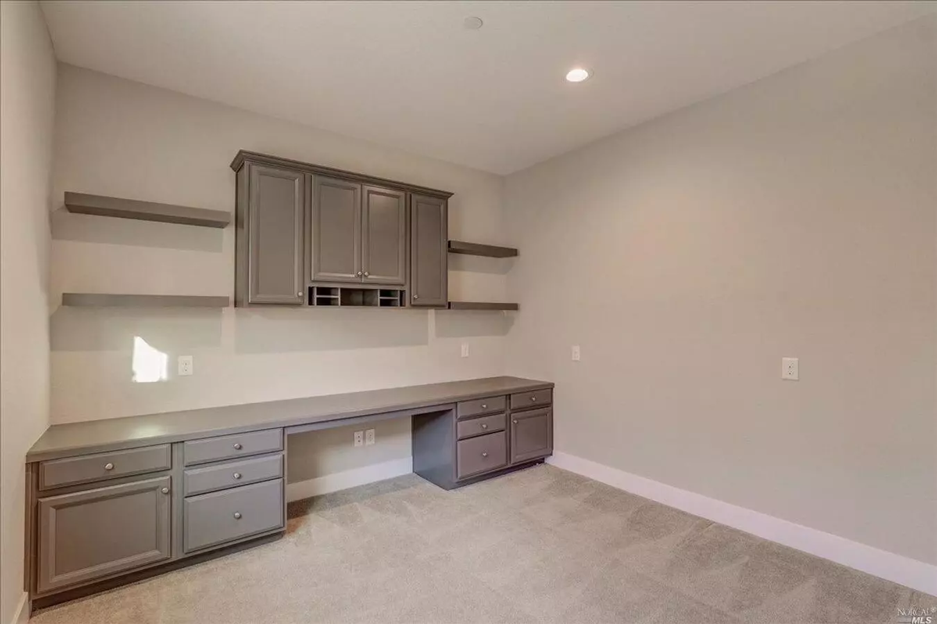 Beautiful 4 Bedroom Home In Brighton Landing – Vacaville photo 3