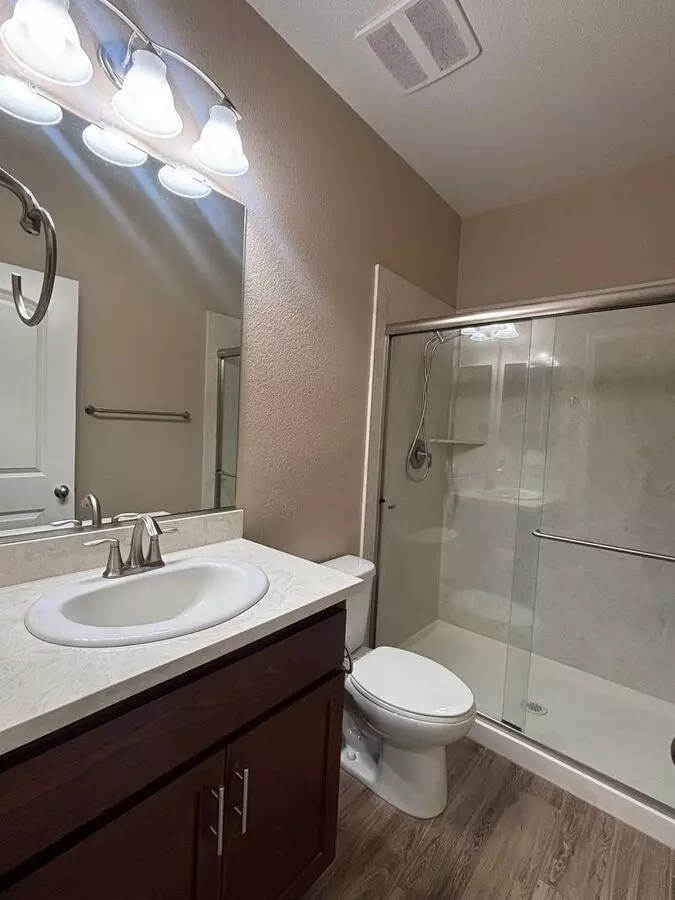Modern 4bd Home In Brighton Landing | Solar | Bed &amp; Bath Downstairs photo 5