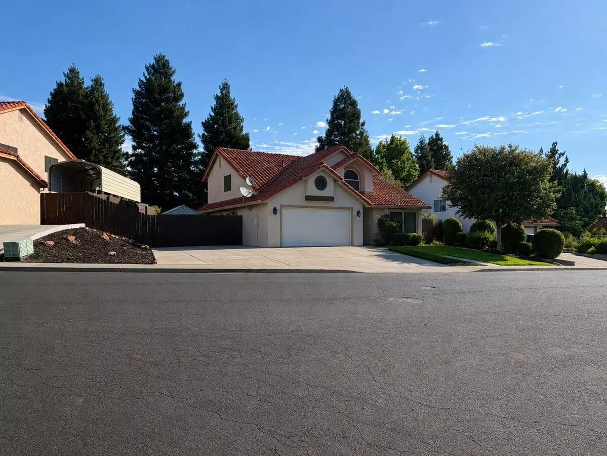 Panoramic Views Of The Breathtaking Hills In This Browns Valley Beauty photo 2