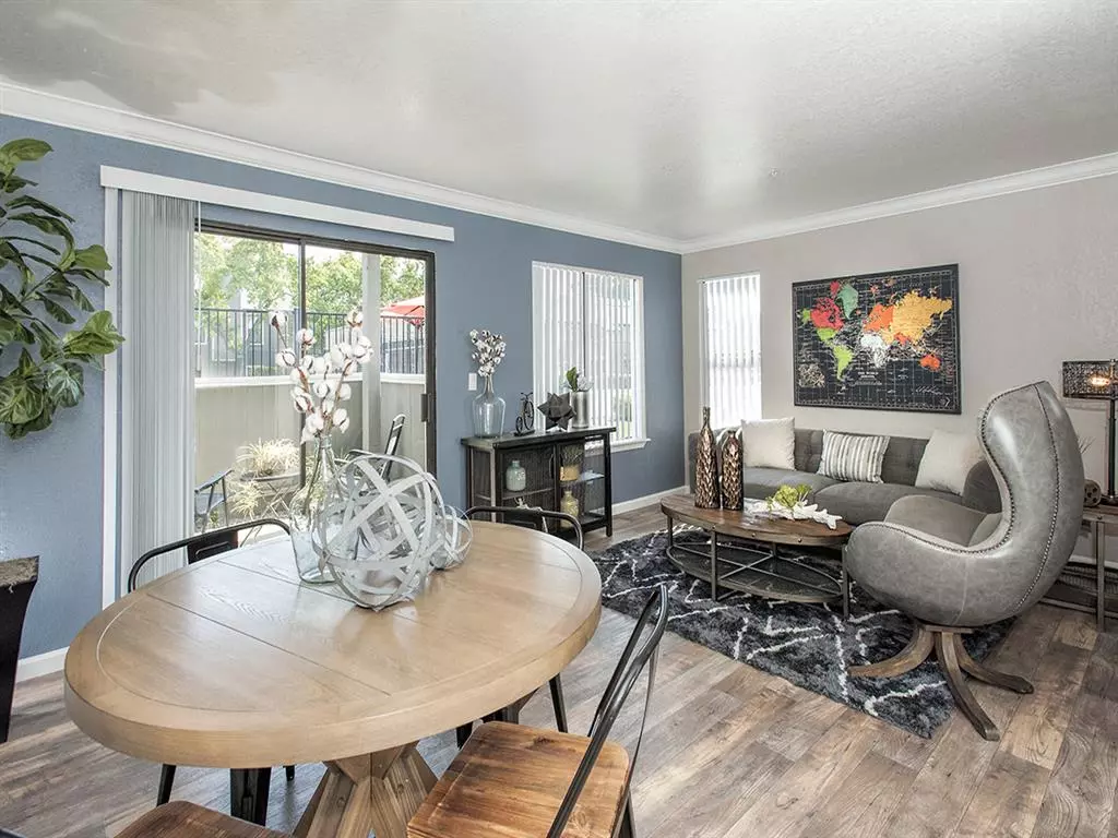 Sandpiper Village Apartment Homes photo 4