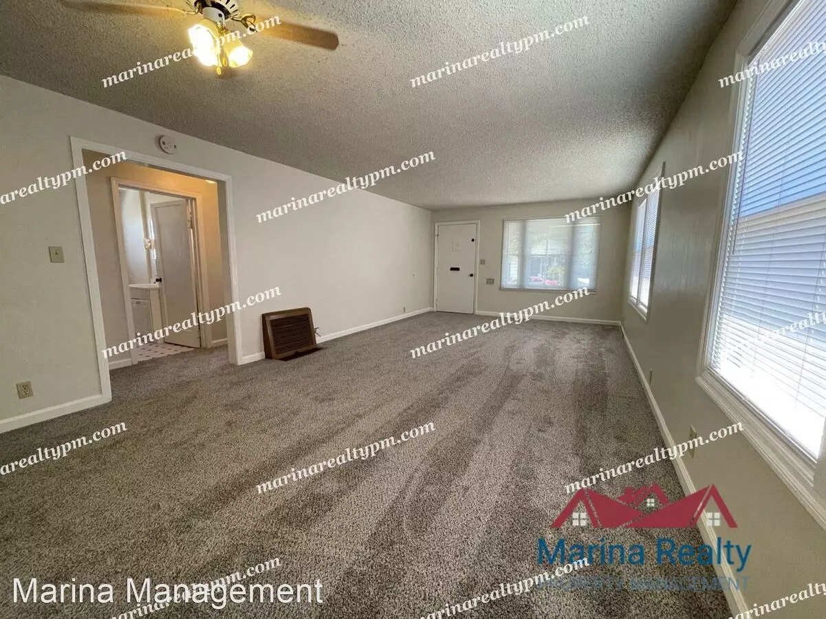 121 12th St Vallejo, CA 94590 photo 2