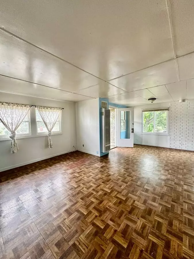 825 Carolina St Vallejo, CA 94590 photo 2