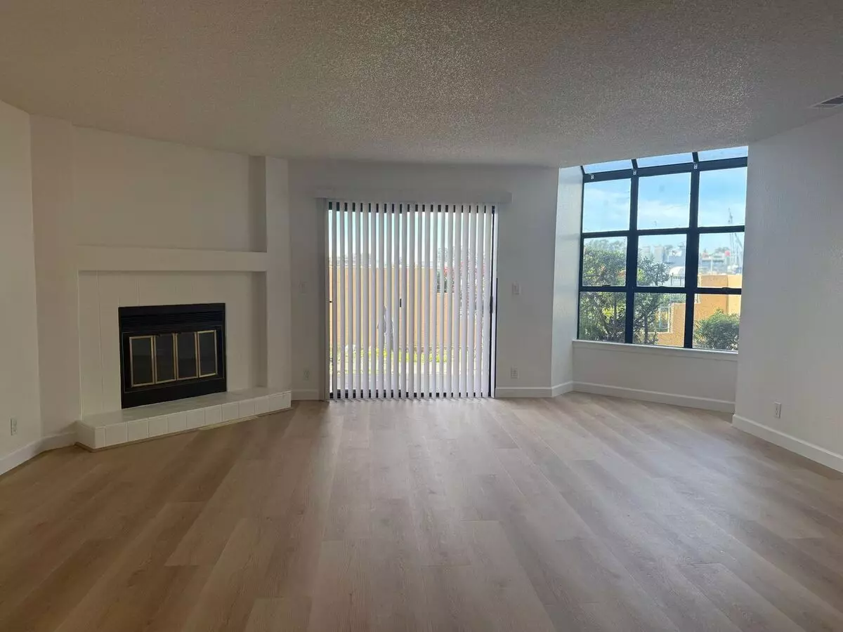 Mariners Landing Waterfront 1 Bed / 1 Bath Condo In Gated Community – Near Vallejo Ferry Building photo 4
