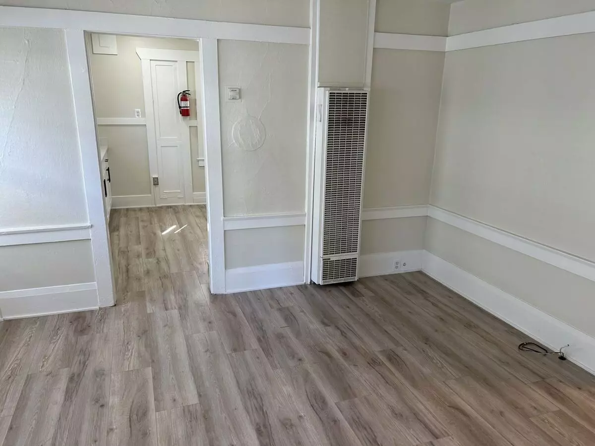 731 Virginia St Vallejo, CA 94590 photo 2