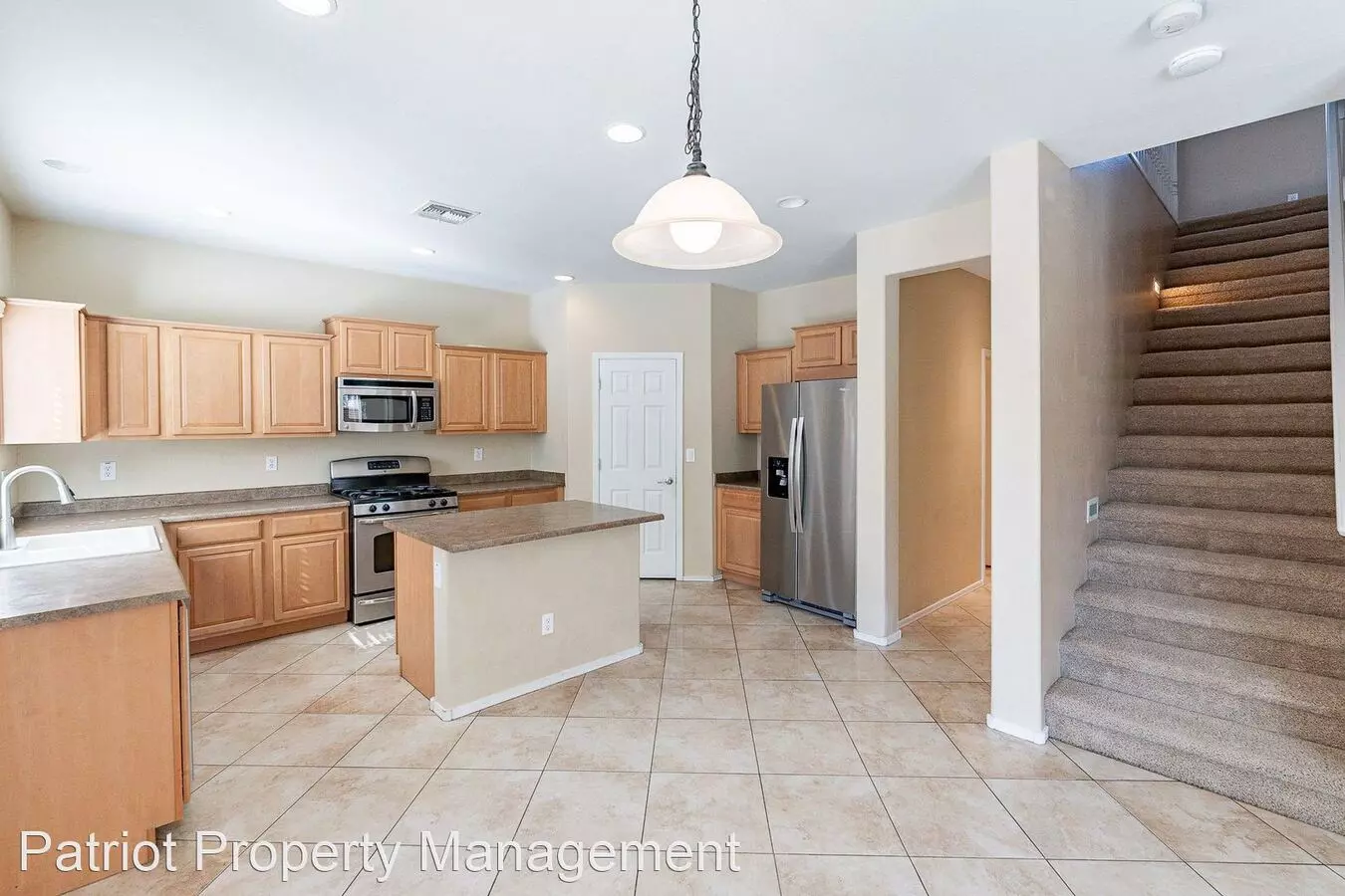 26043 W Potter Dr photo 3