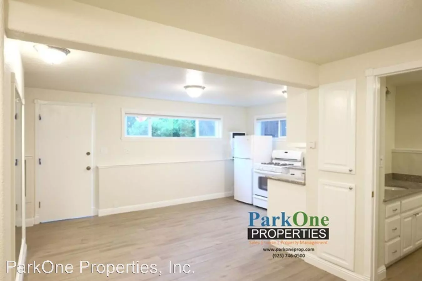 1737 Parkside Dr photo 5