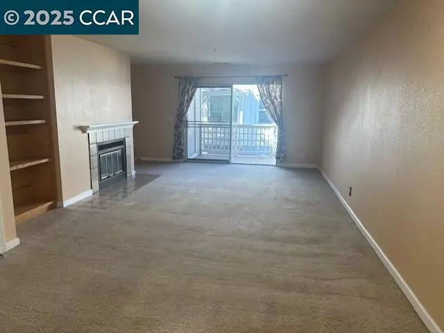 2723 Oak Road P - 1 photo 3