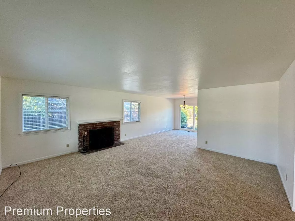 2878 Encina Camino, Walnut Creek, CA 94598 photo 3