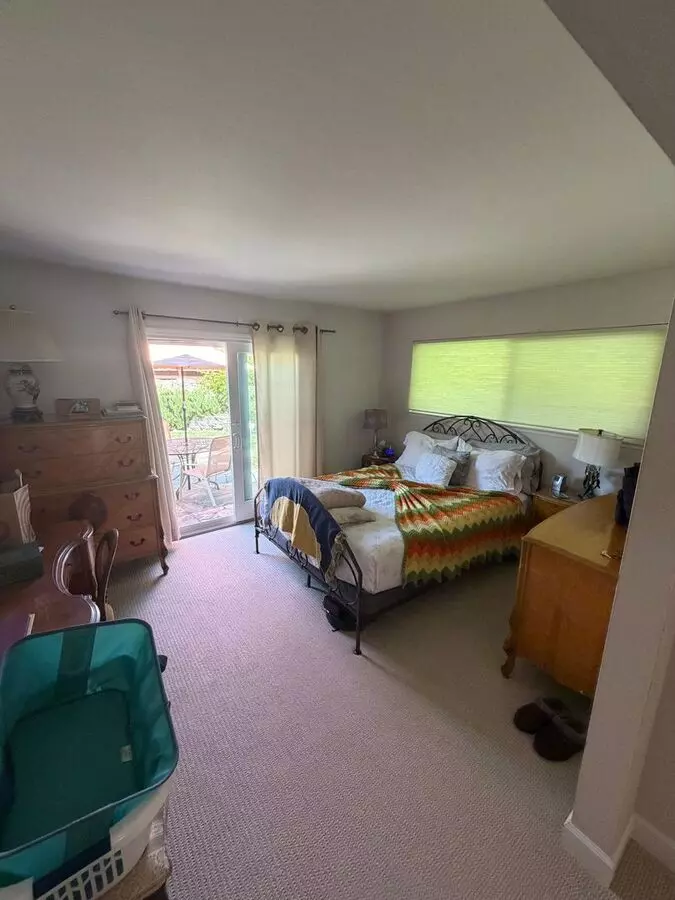 3 Bed 2 Bath In Livorna Estates photo 5