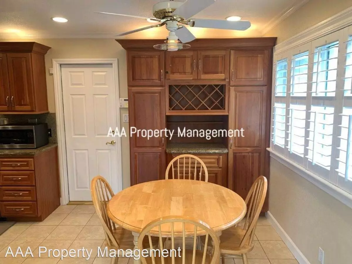 708 Picnic Lane, Walnut Creek, CA 94597 photo 4