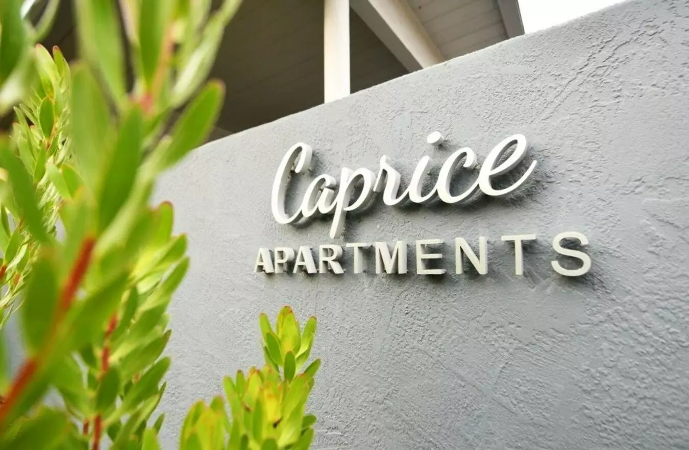 Caprice Apartments photo 3