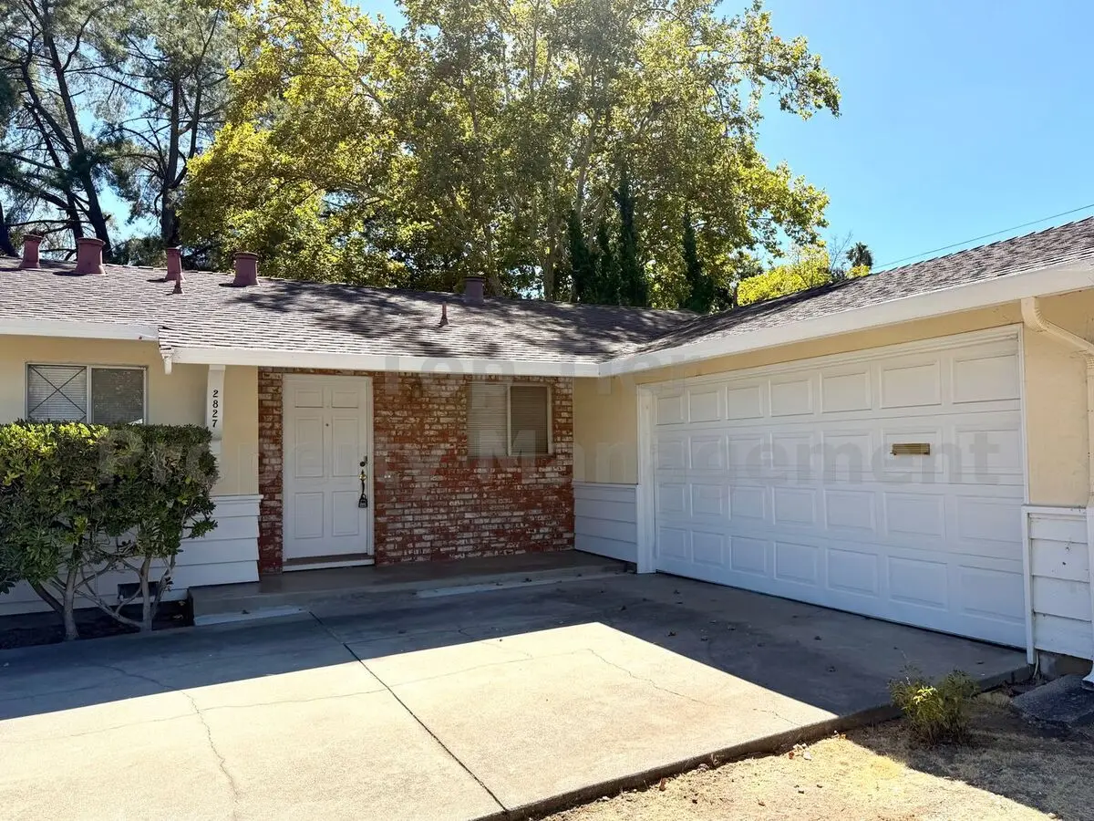 Fantastic 4 Bed / 2 Bath / 1,503 Sqft Walnut Creek Single-family House In The Rancho San Miguel Community Available 10/1 For Lease!