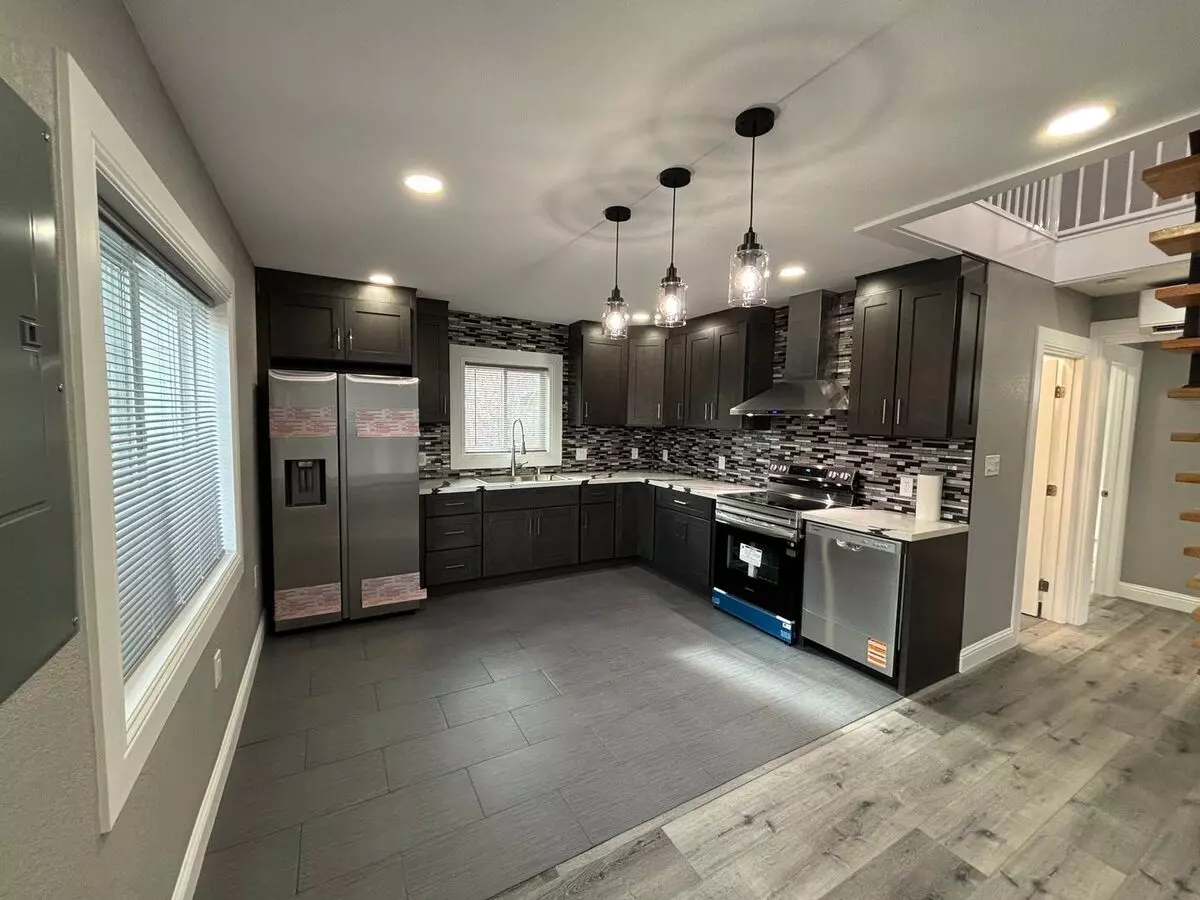 Gorgeous- Brand New 2 Bed + Loft Home In Beautiful Saranap Area – Walnut Creek photo 3