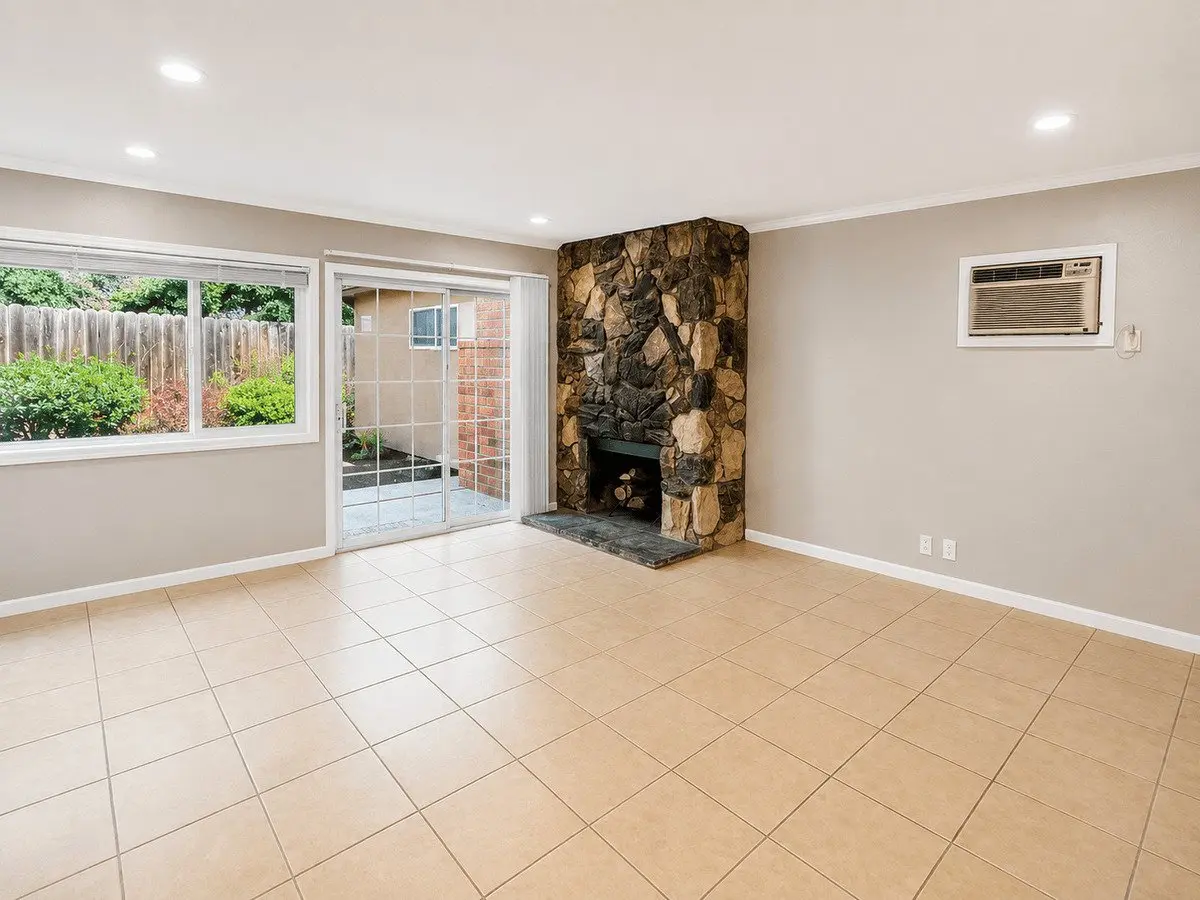 Light &amp; Bright 2-bedroom Condo Near Downtown Walnut Creek &amp; Bart photo 4