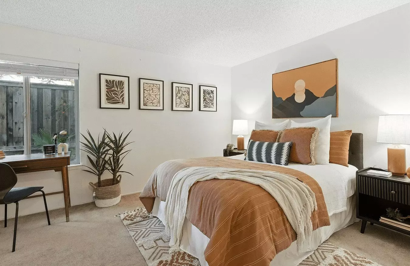 Adorable Studio Apartment photo 3