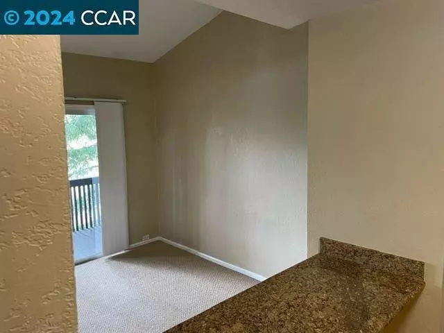 Walnut Creek 1 Bedroom photo 3