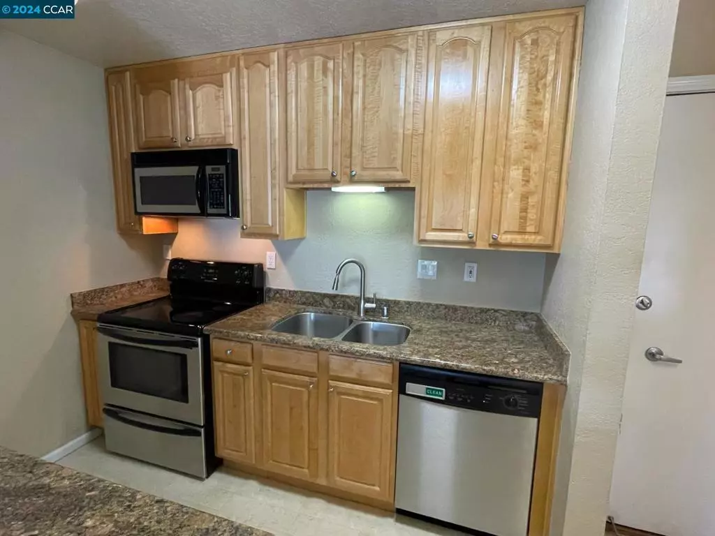 Walnut Creek 1 Bedroom photo 2