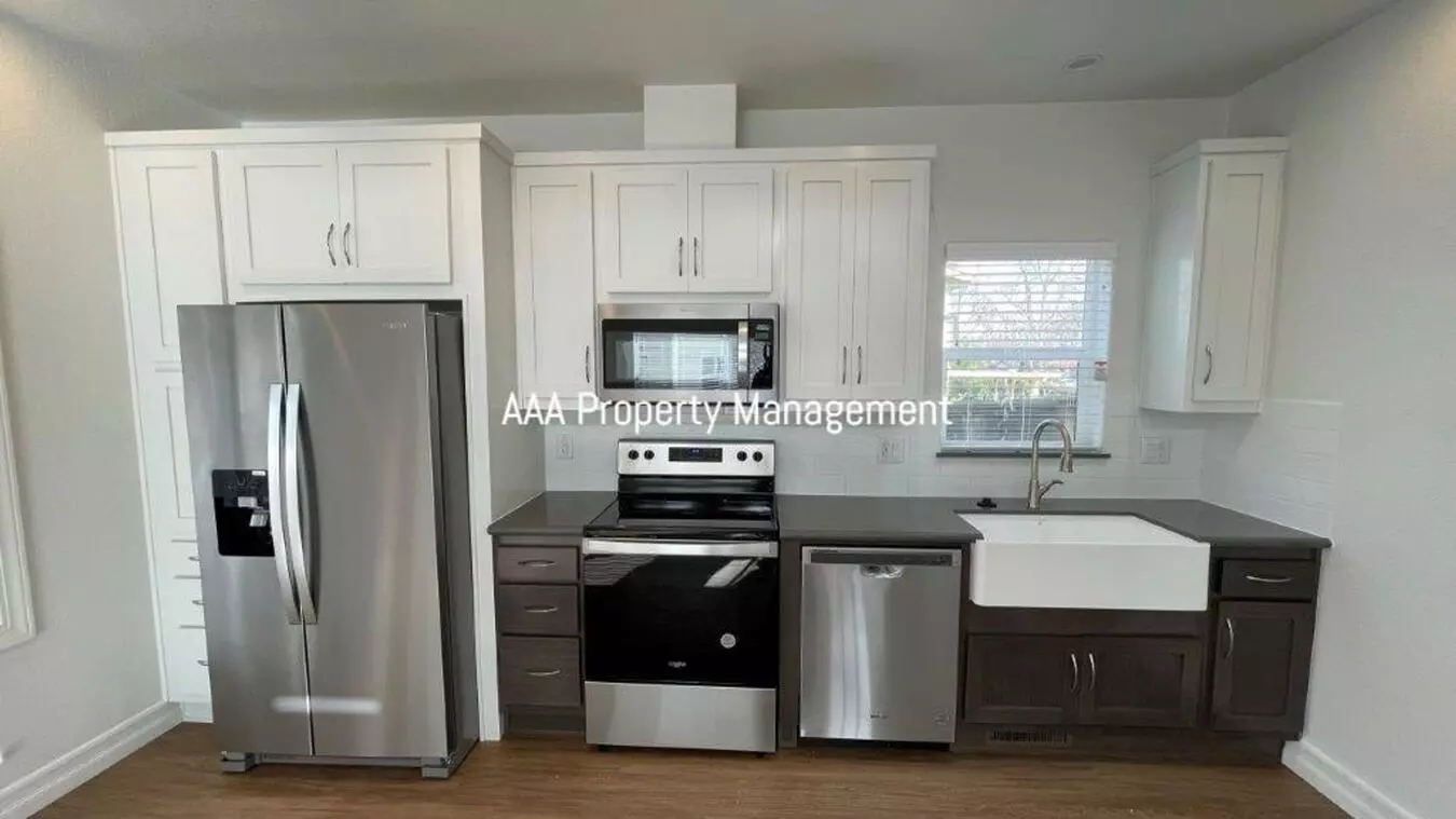 Walnut Creek, Beautiful 2 Bedroom 2 Bathroom Home, Great Location! photo 5