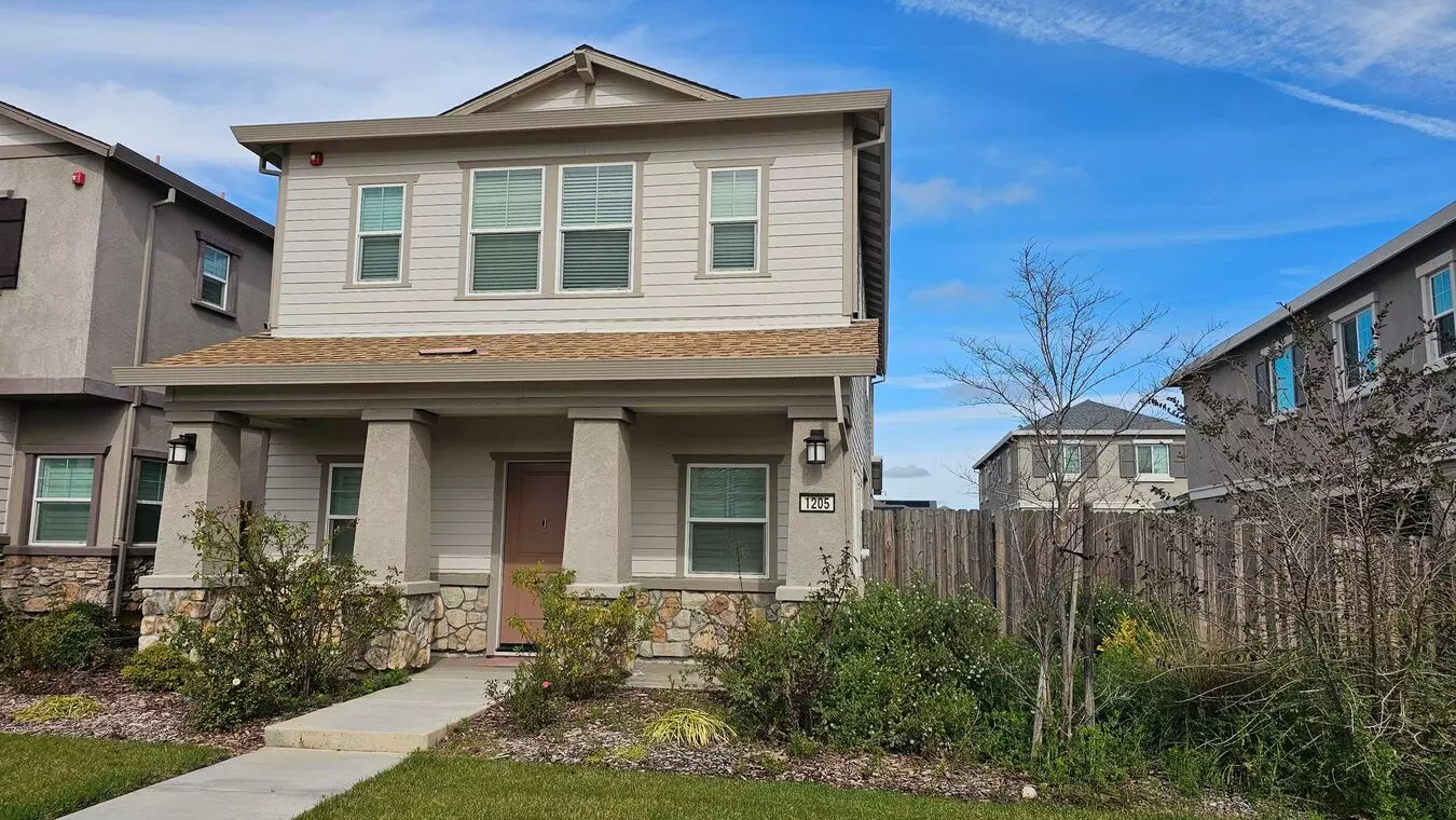 Move In Ready Single Family Home! photo 2