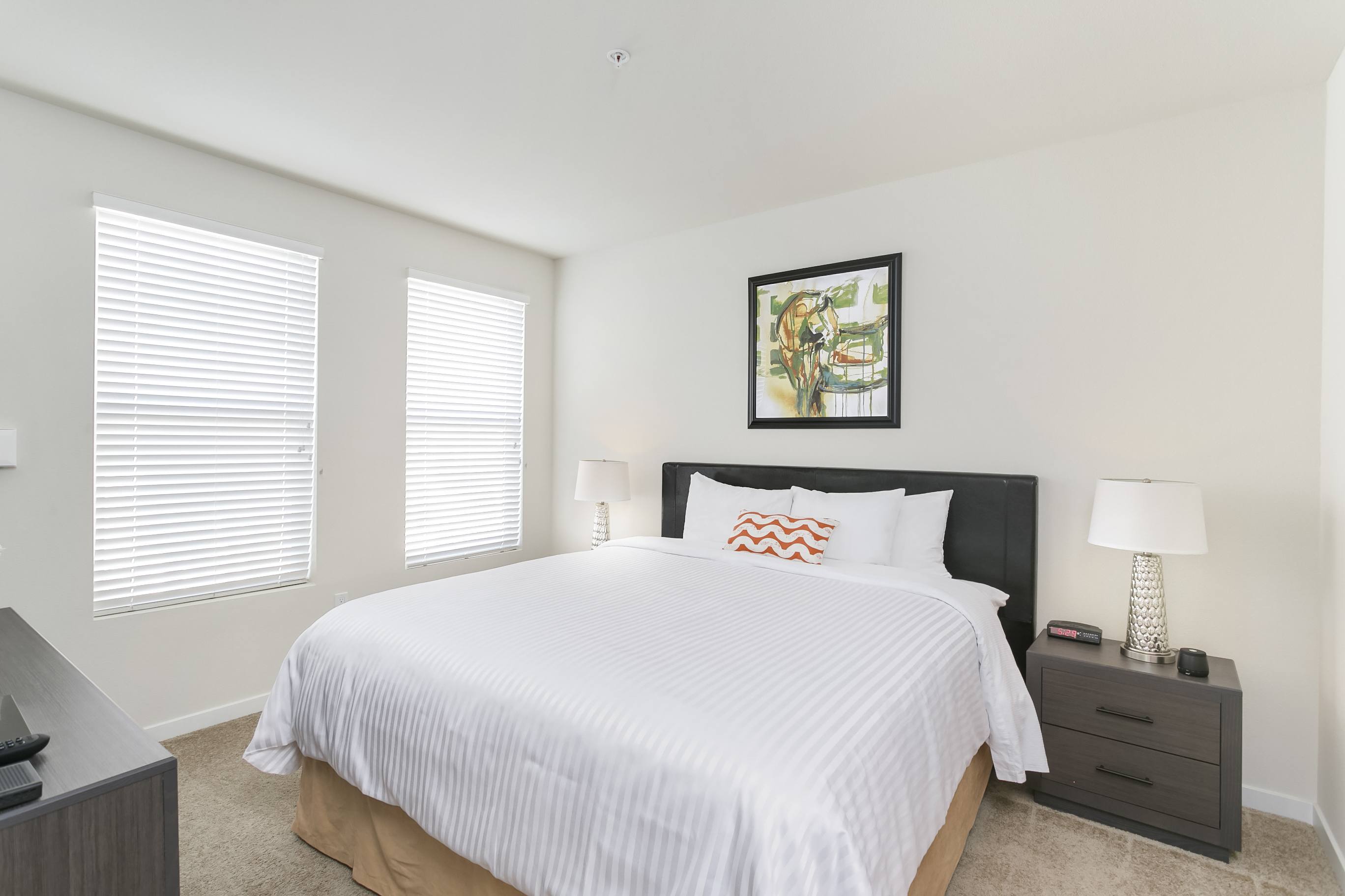 mResidences Redwood City photo 3