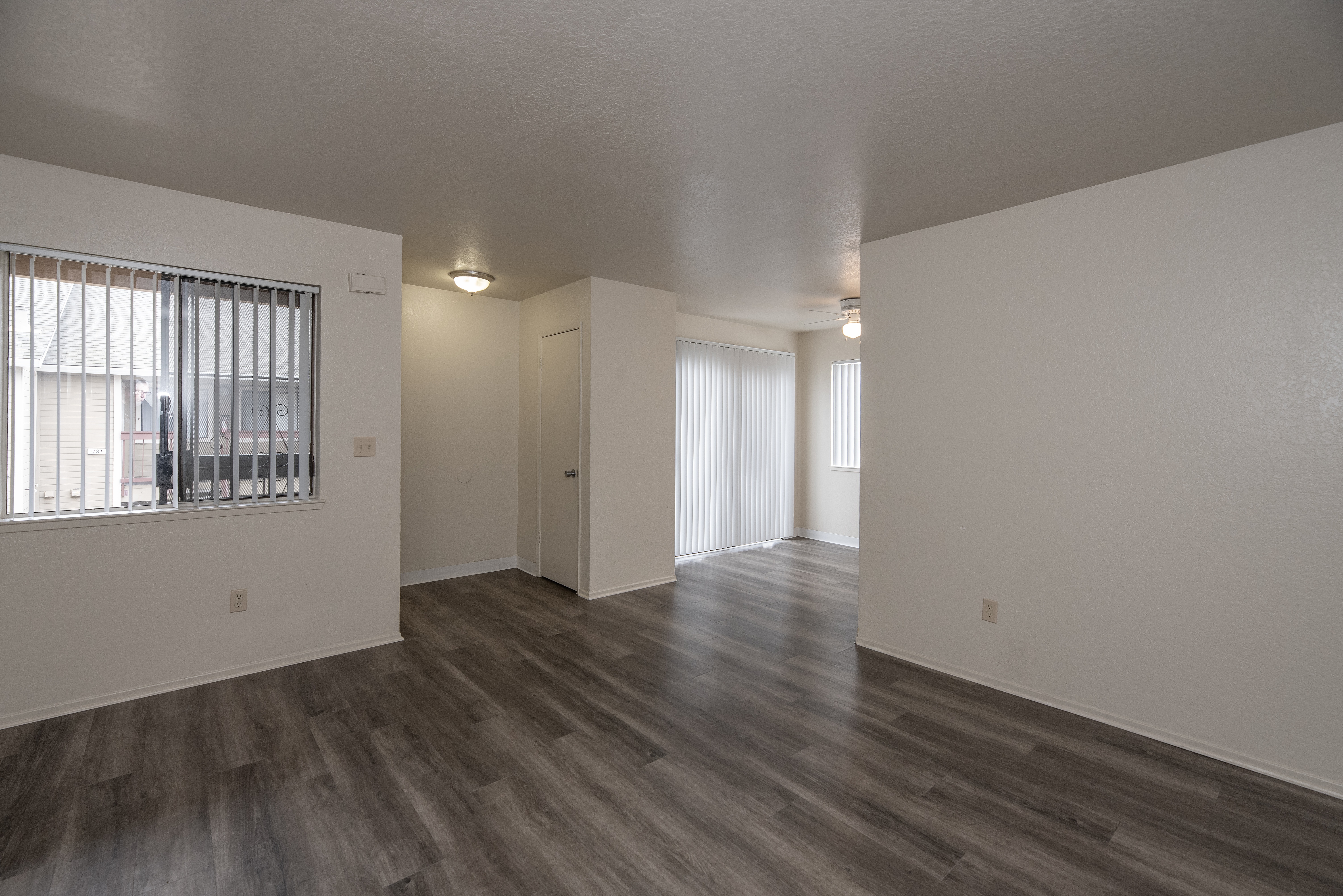 Riverstone Apartments photo 4