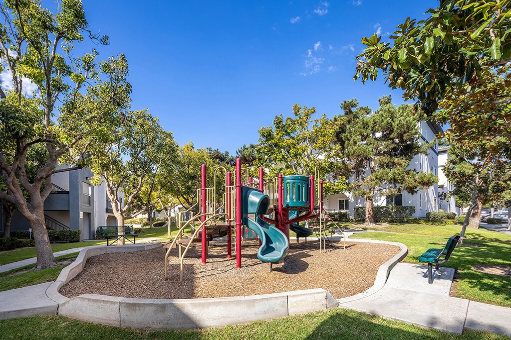 Sierra at Otay Ranch Apartments photo 5