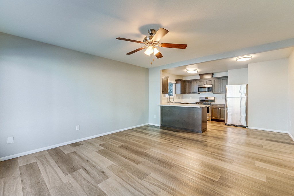 Woodlawn Gardens Apartments photo 5