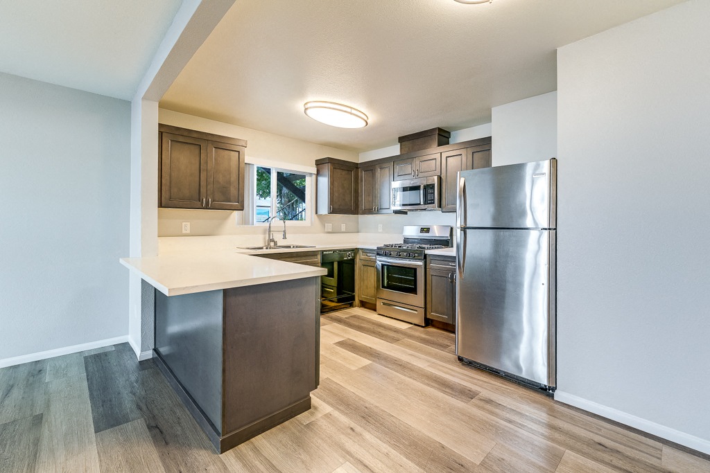Woodlawn Gardens Apartments photo 4
