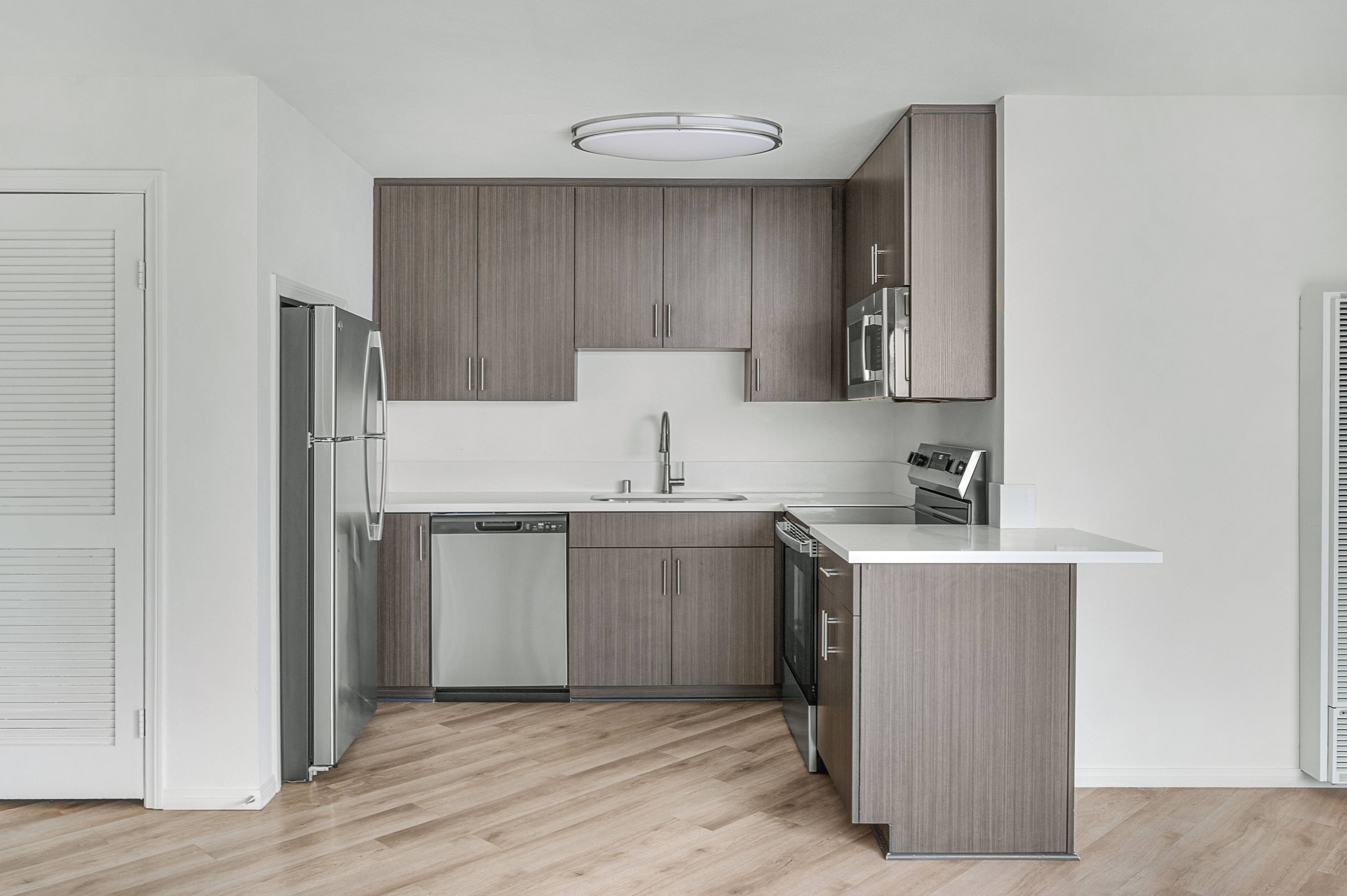 Village Square Apartments photo 4