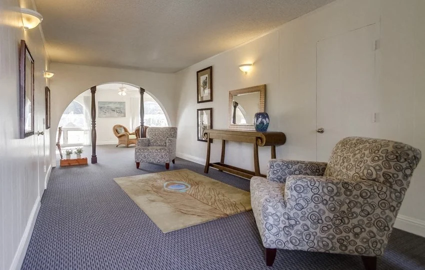 Villa Capri Apartments