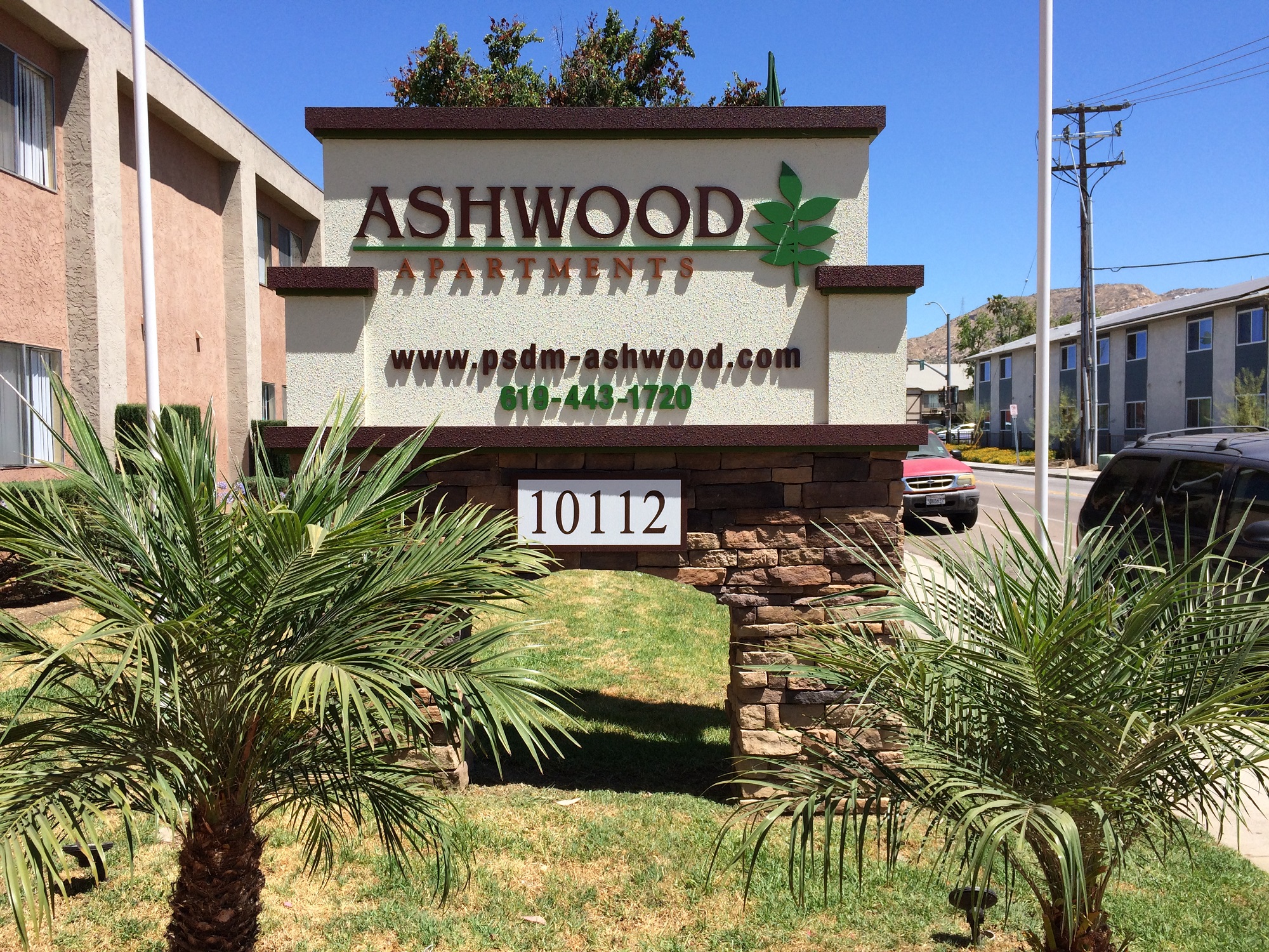Ashwood Apartments photo 2