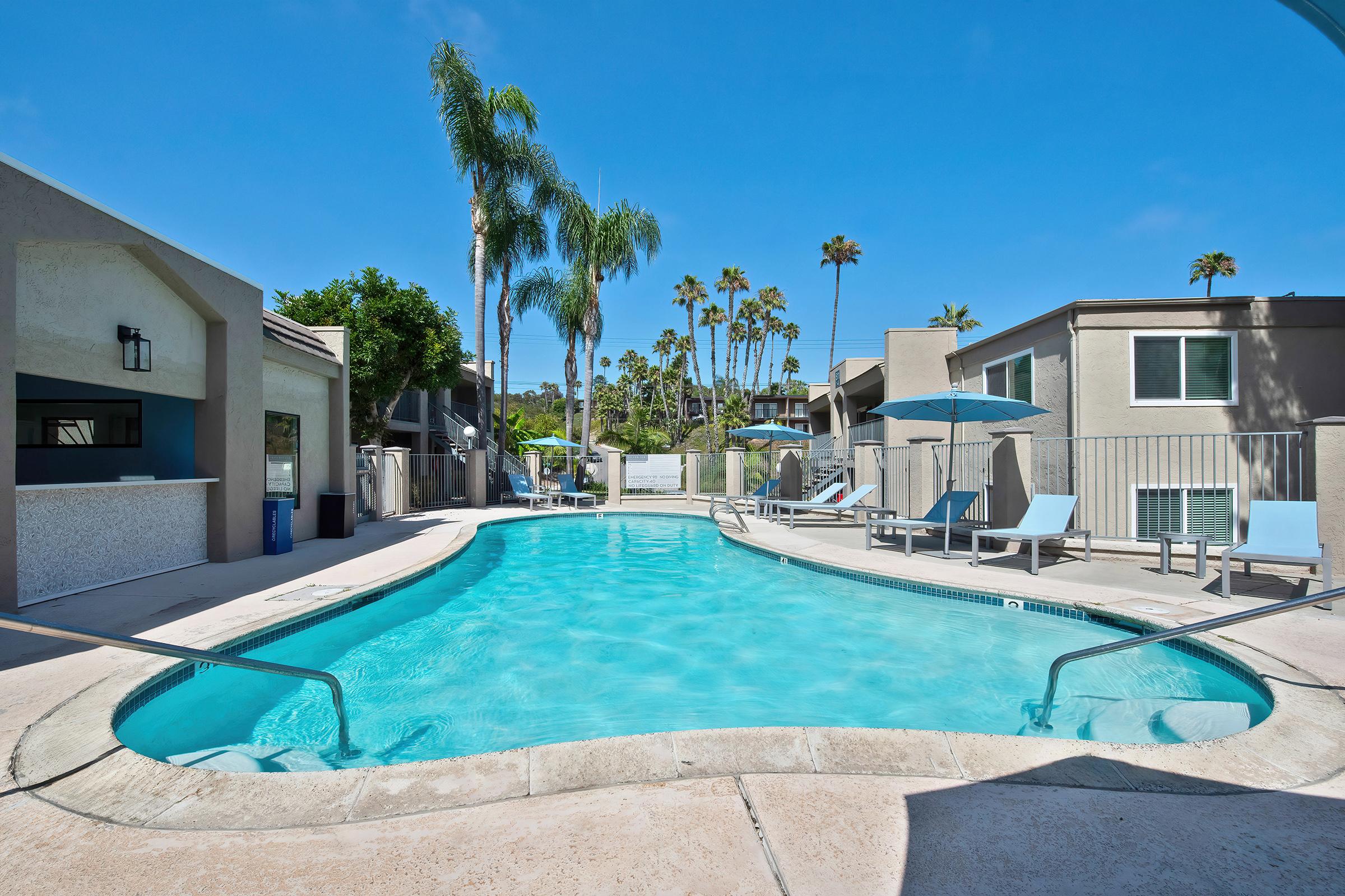 Silver Oak Apartments photo 3