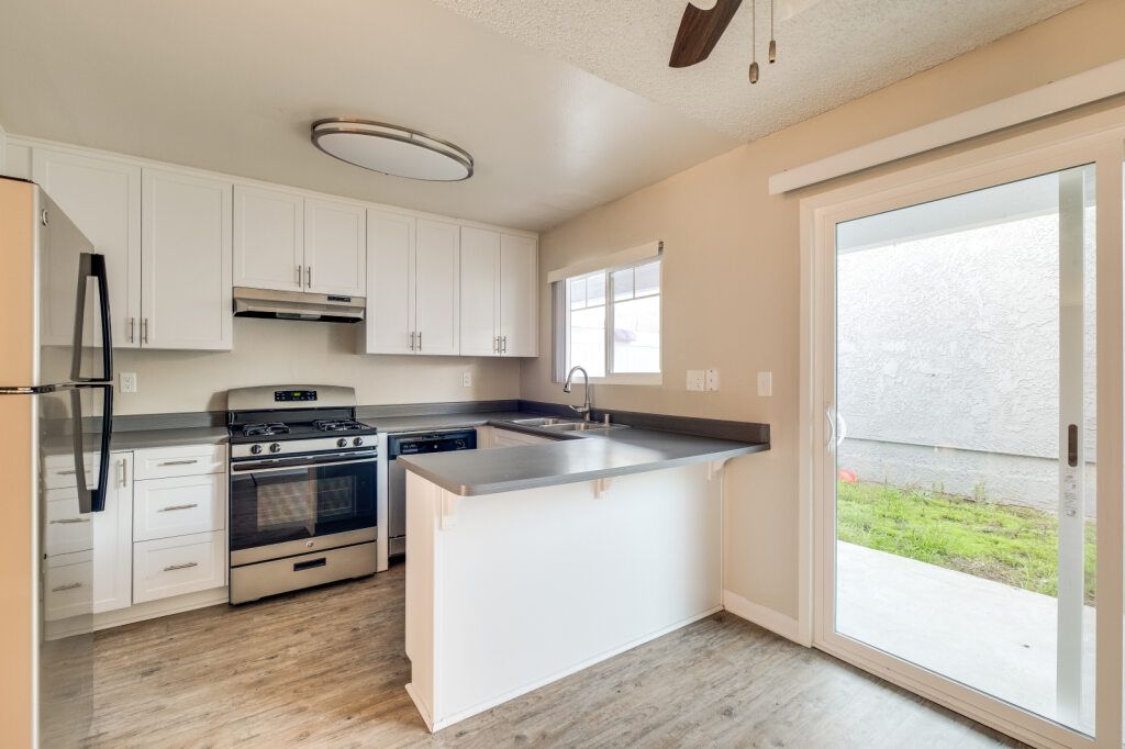 The Pointe at 2316 photo 3