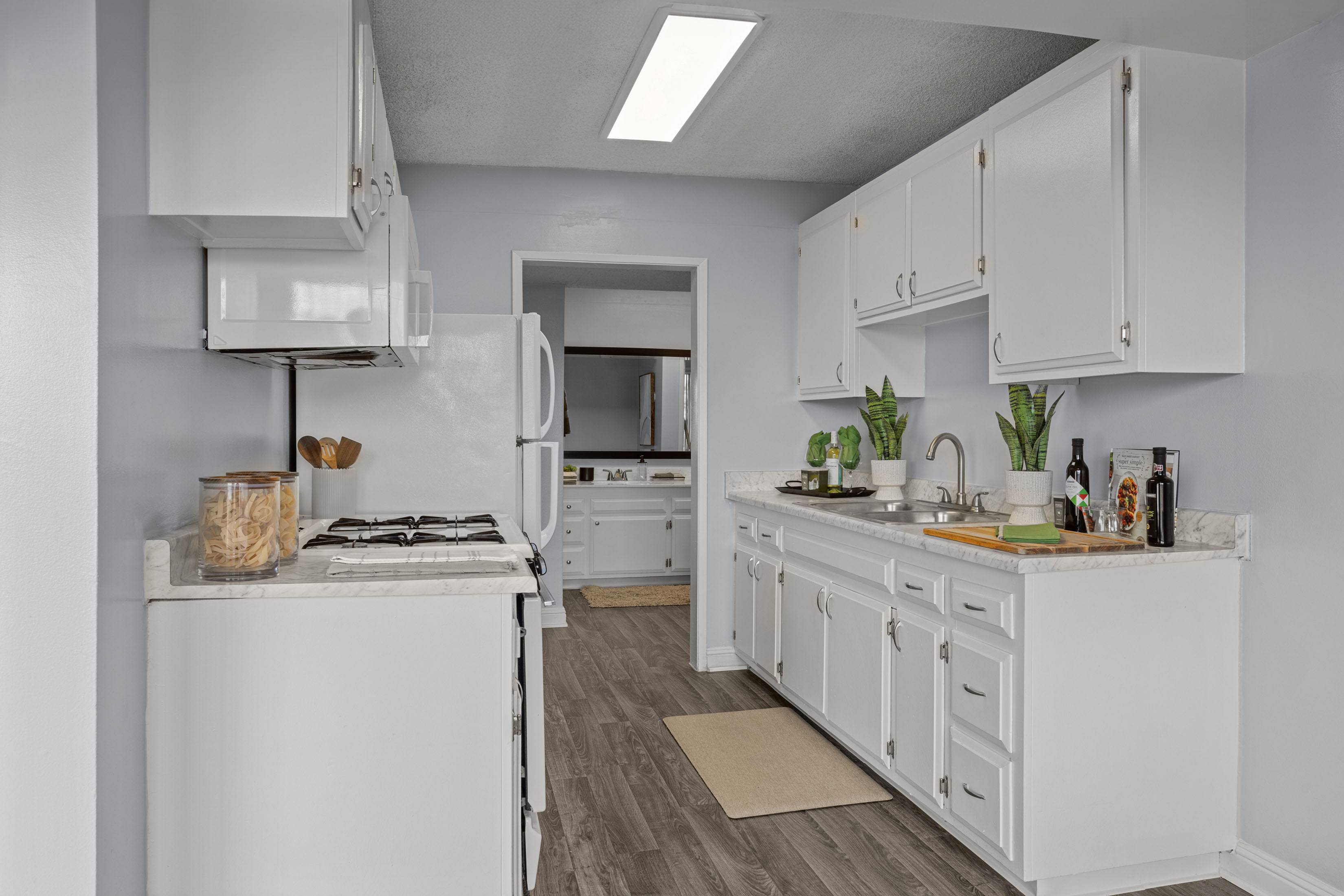 Villa Camino Apartments photo 2