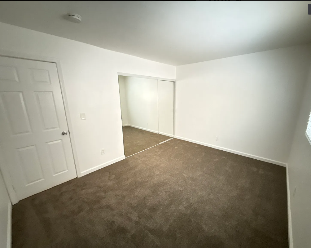 3060 B St San Diego, CA 92102 photo 5