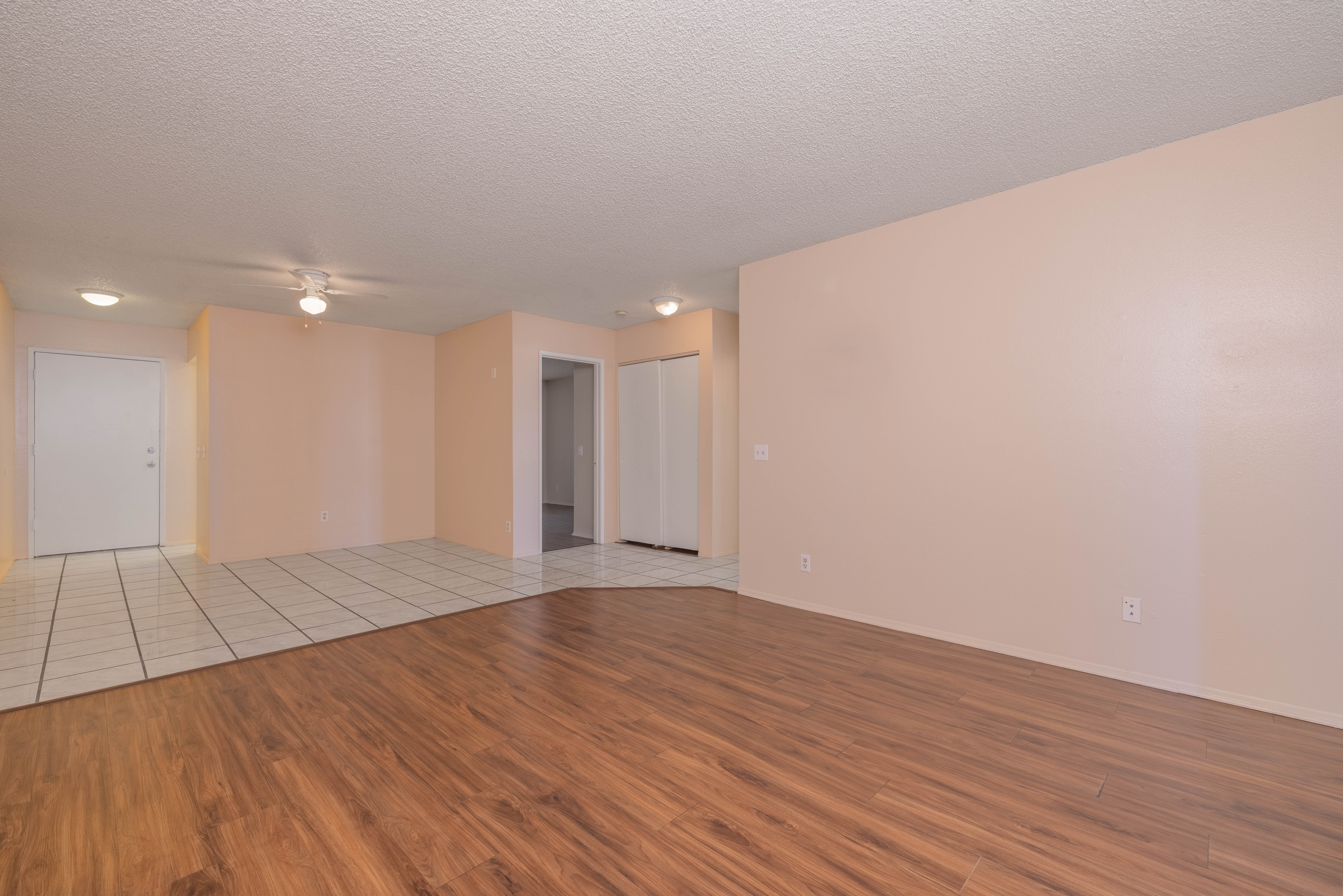 4750-4770 Home Avenue Apartments photo 3