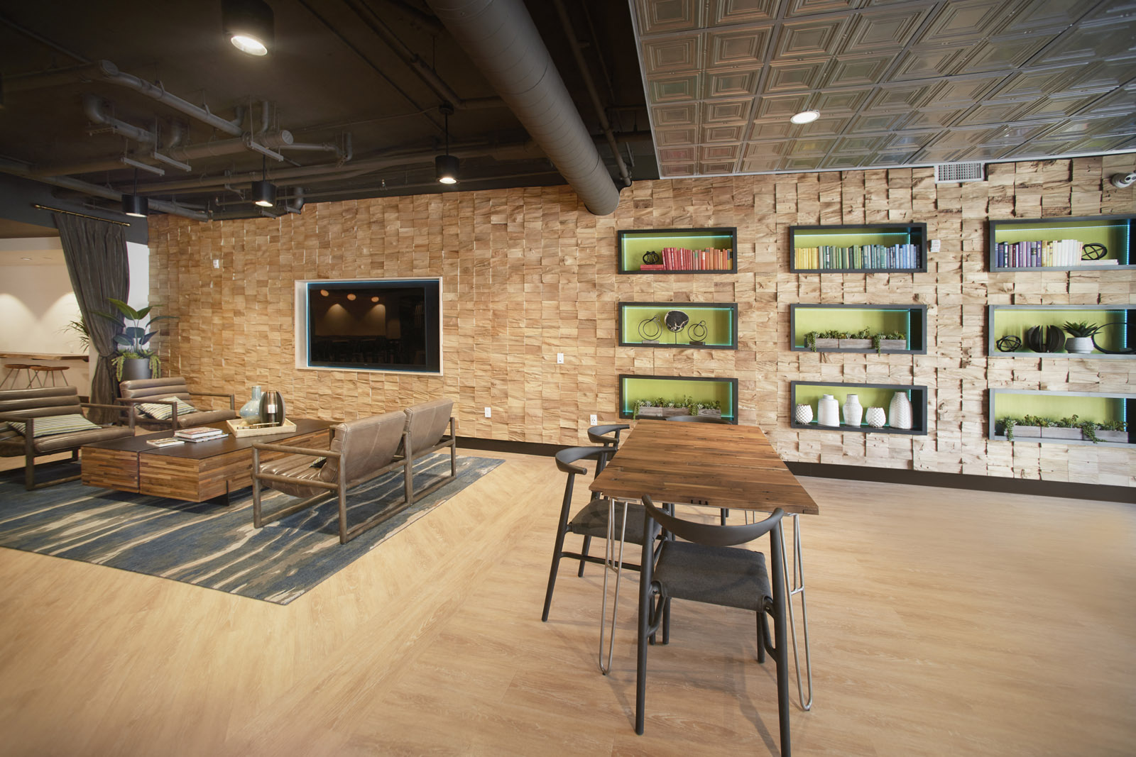 The Promenade Rio Vista Apartments photo 4