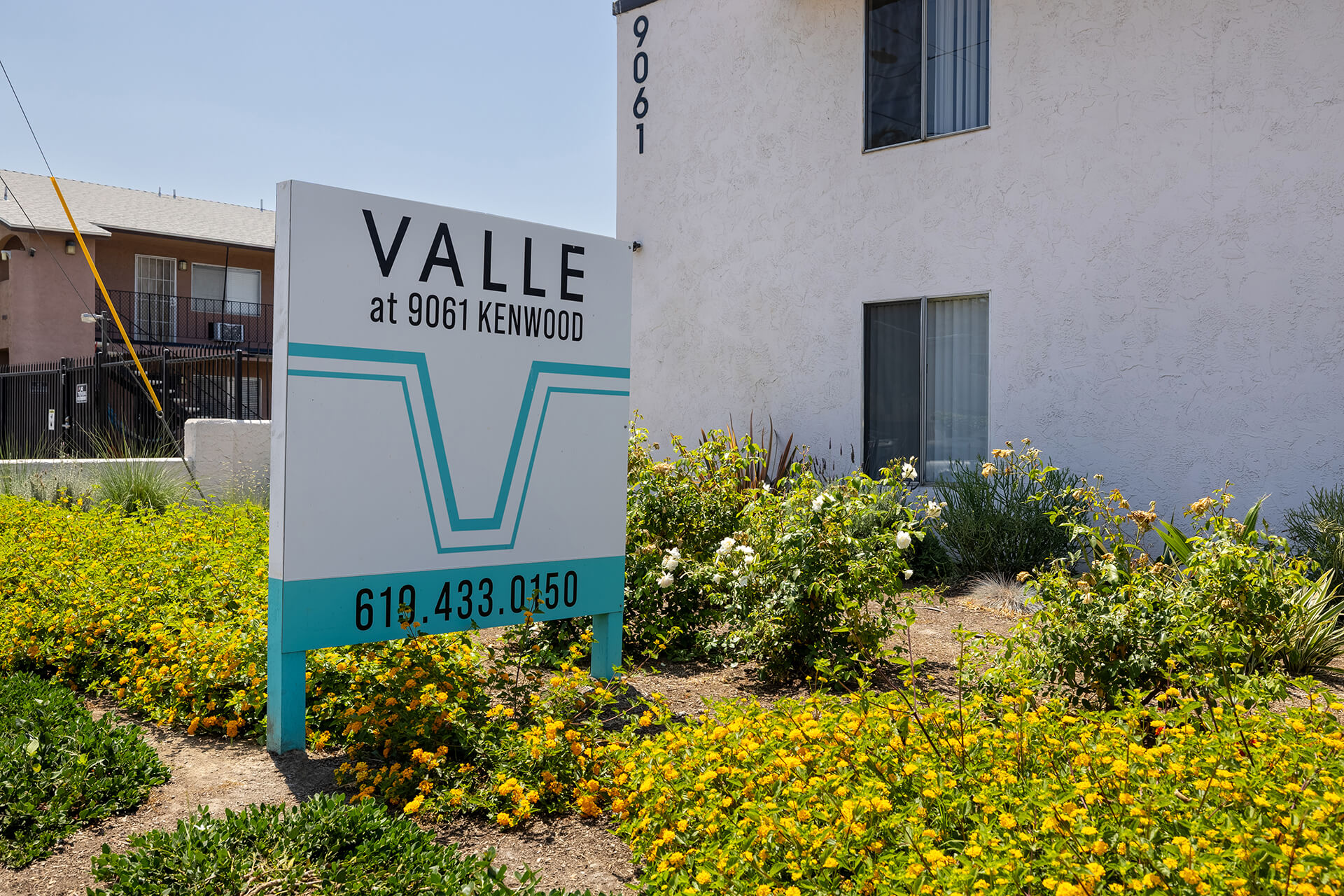 Valle at 9061 Kenwood photo 5