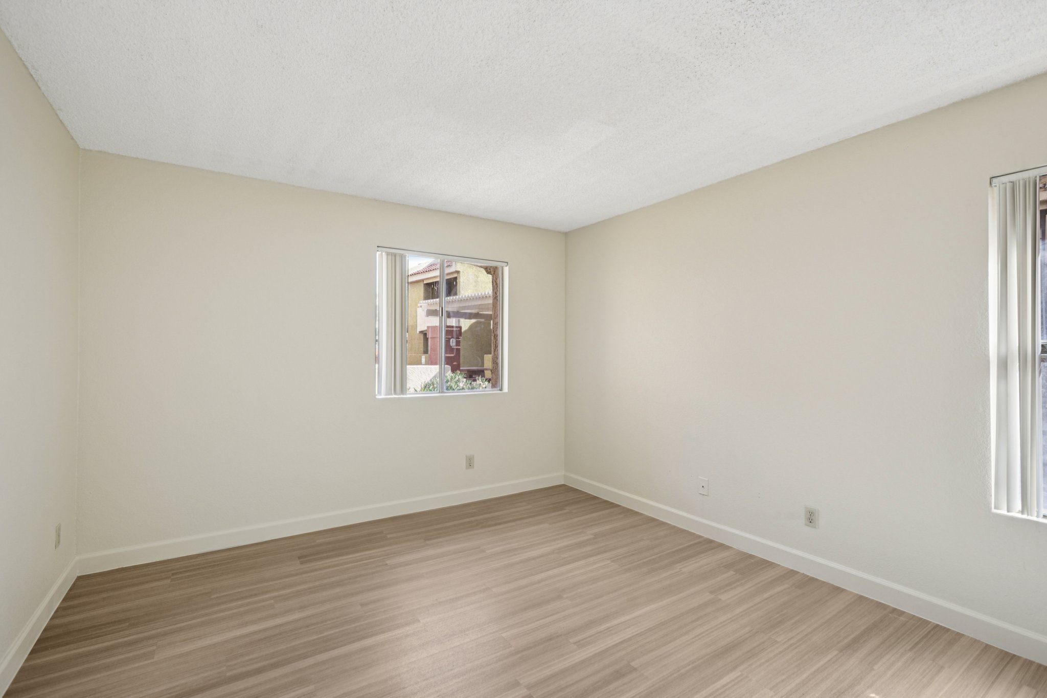1 Bedroom 232 232 floor plan