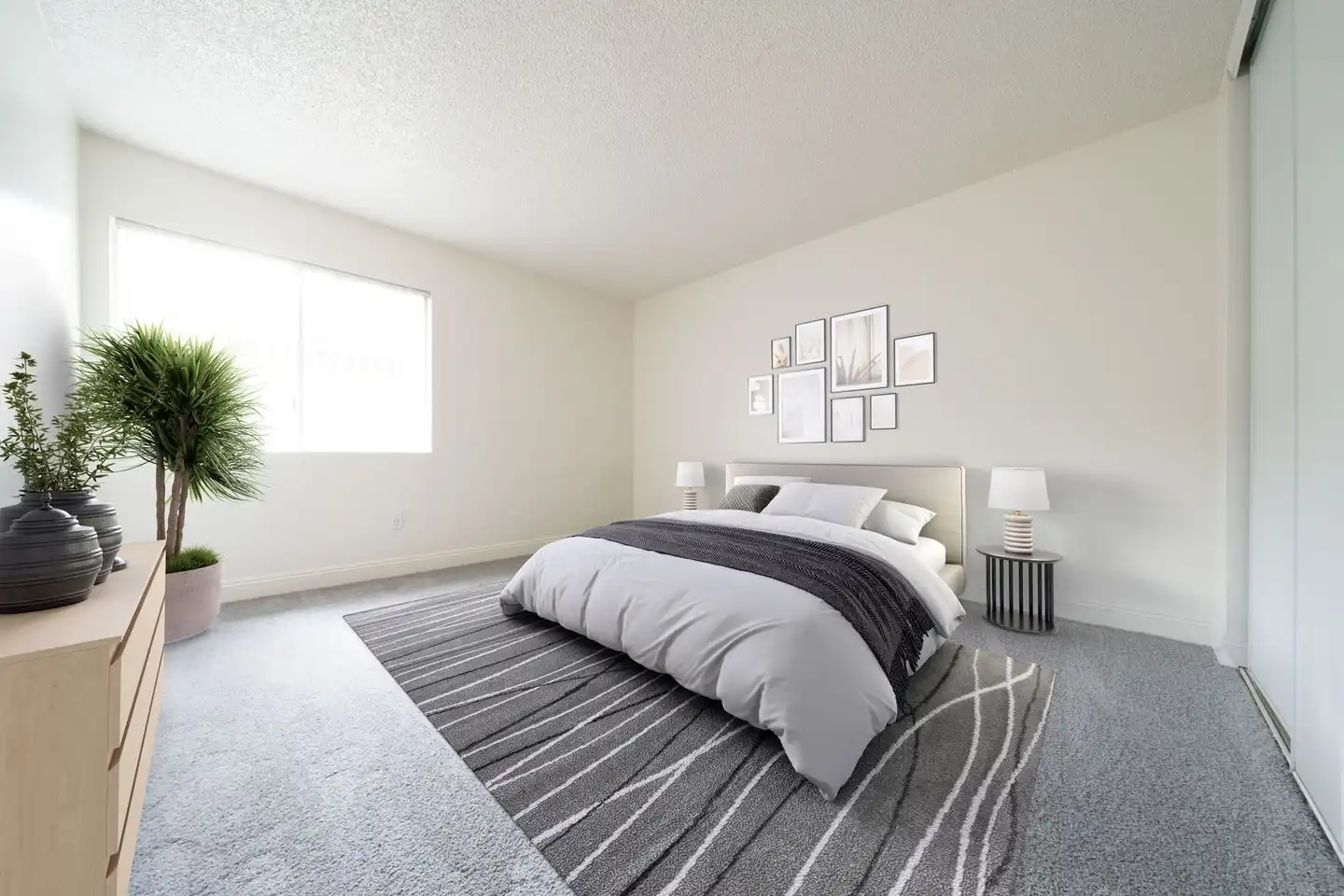 Sundance Apartments photo 4