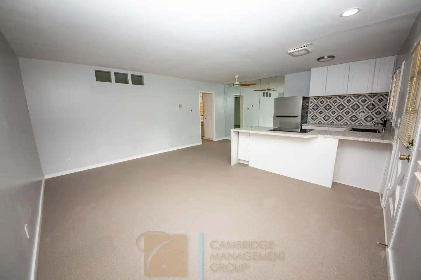 3730 Goldfinch St photo 3