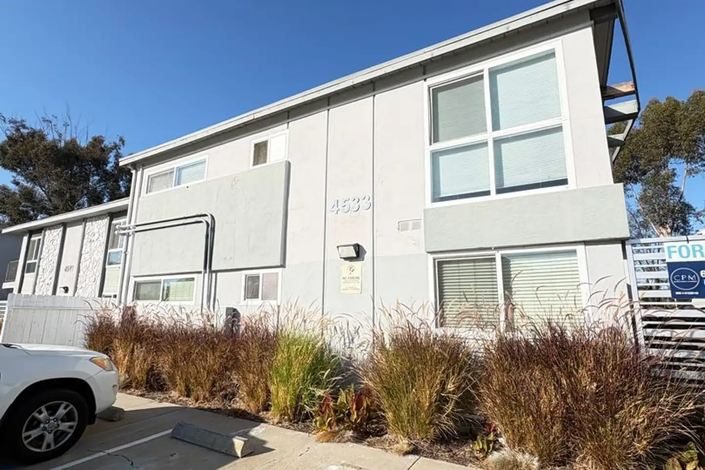 4533 Contour Blvd.