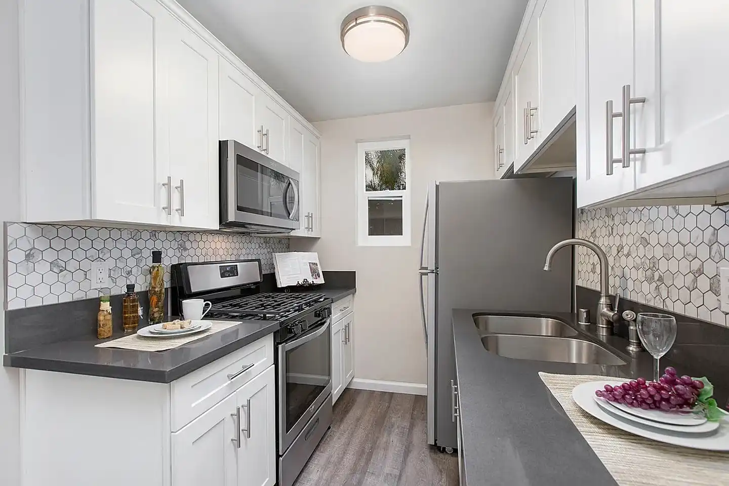 Palms Patio Apartment Homes photo 5