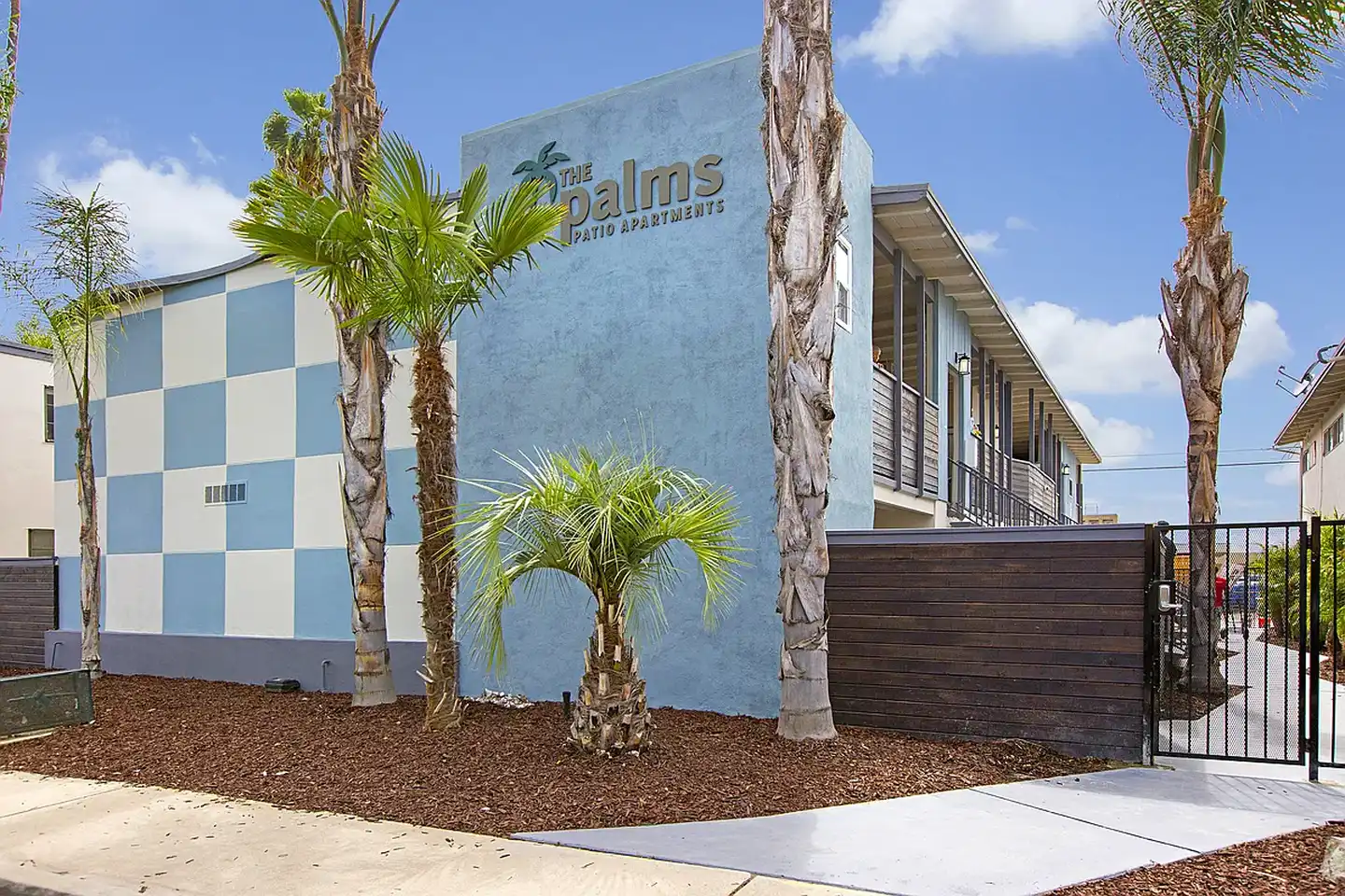 Palms Patio Apartment Homes photo 2