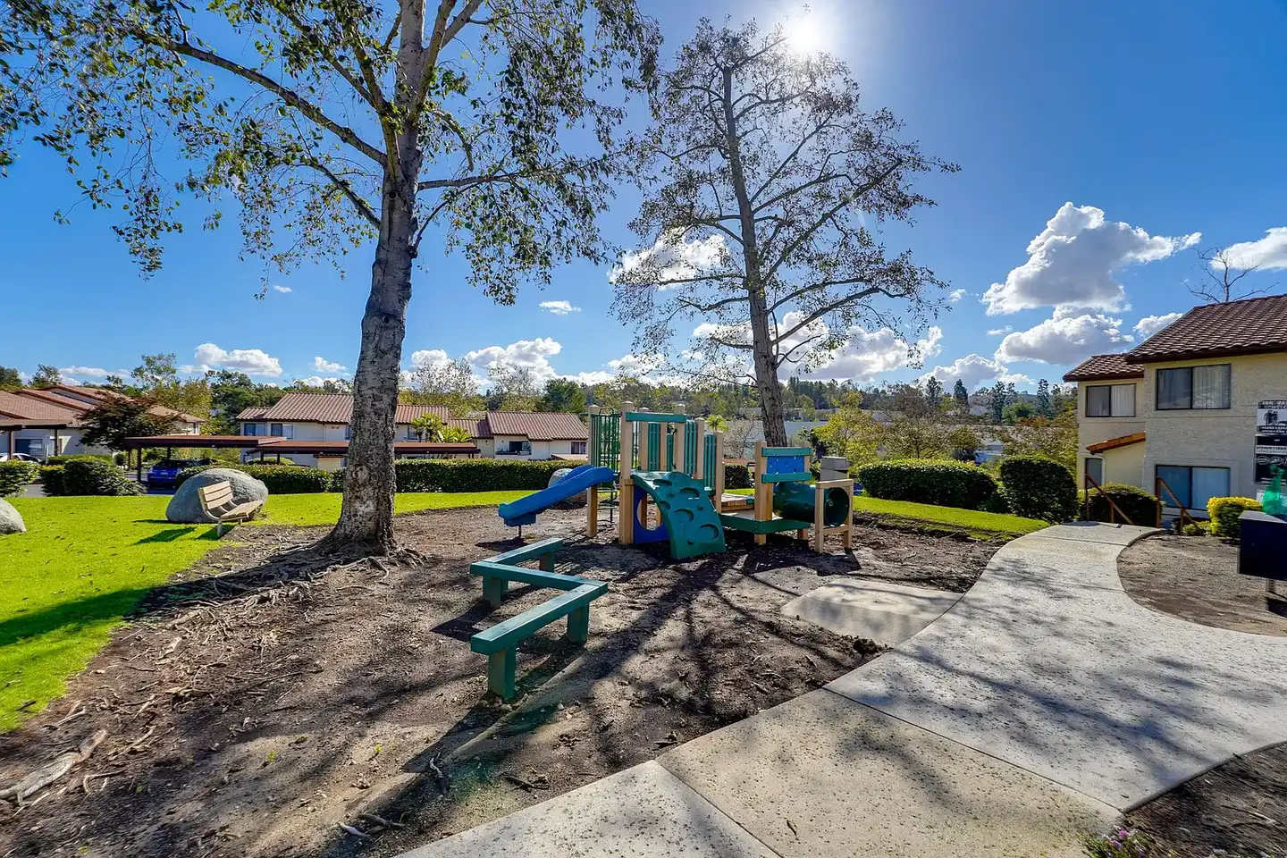 Sycamore Hills Village Apartments photo 5
